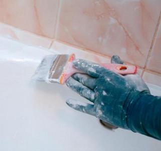 Чем покрасить ванну внутри самостоятельно: видео-инструкция по окраске своими руками и фото