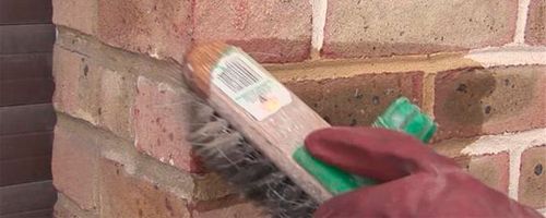 Краска для наружных работ по кирпичу: особенности покраски кирпичных домов снаружи (видео и фото)
