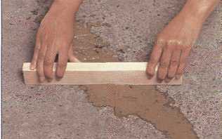 Шпаклевка по бетону для наружных и внутренних работ: как сделать, чем шпаклевать бетонные стены, видео-инструкция по монтажу своими руками, фото и цена