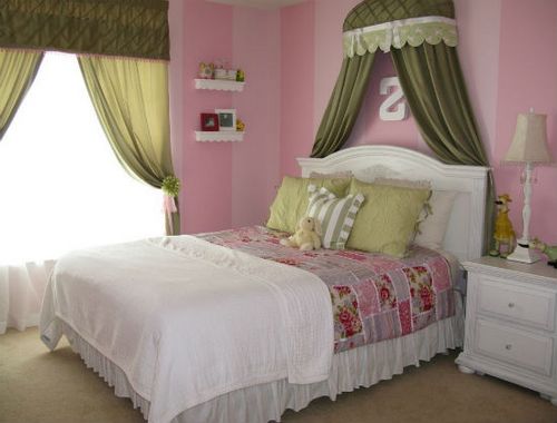 Красивая розовая спальня, как правильно подобрать цвет для стен? 25 ФОТО интерьеров в лиловых, бордовых, вишневых тонах, советы по оформлению спальни красной