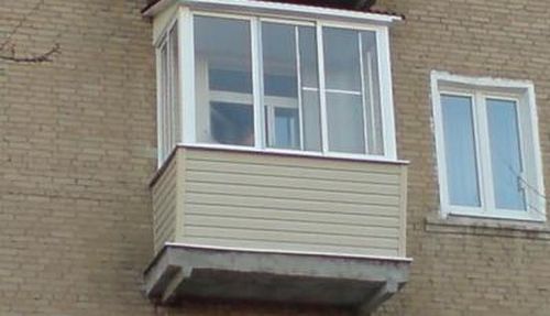 Ремонт балкона своими руками, 14 ФОТО аварийных и восстановленных балконов, советы как усилить балкон, отремонтировать парапет, заделать щели на балконе