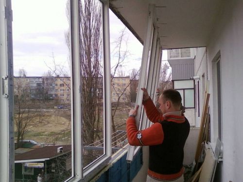 Как обустроить балкон