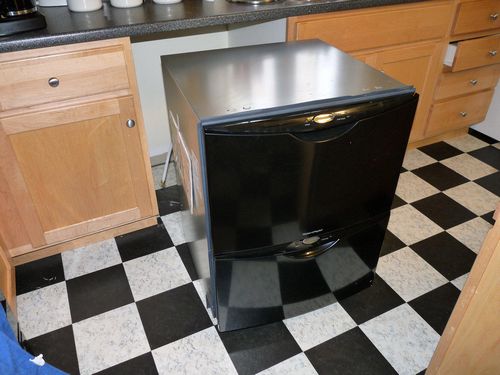 Как встроить посудомоечную машину в готовую кухню: как установить, видео-инструкция, куда поставить и можно ли встроить