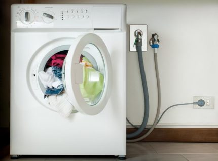 Кран для стиральной машины: обзор видов и инструкция по монтажу