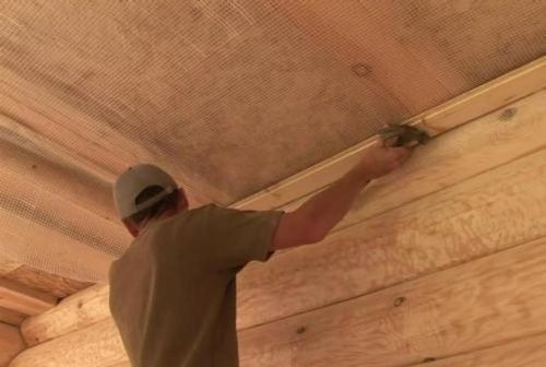 Монтаж деревянной вагонки на потолок - как он выполняется?