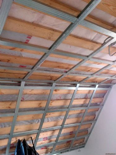 Навесной потолок для кухни (83 фото): подвесные конструкции для площади 6 и 9 квадратных метров, как сделать своими руками