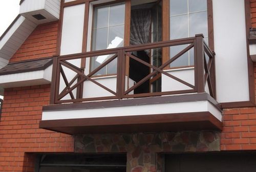 Перила для балкона: виды балконных ограждений, как сделать своими руками, фото