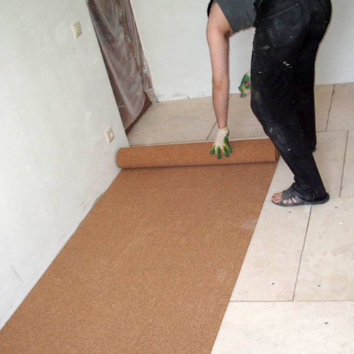 Подложка под линолеум на бетонный пол: нужна ли и какую выбрать, что подложить в качестве утеплителя, как утеплить пол в квартире и в доме