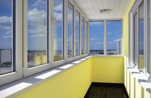 Реализация совмещения балкона с комнатой: что и как делать?