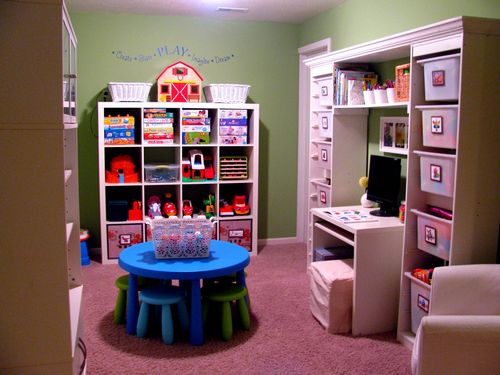 Шкафы для игрушек в детские комнаты (60 фото): мебель с ящиками для хранения одежды и других вещей