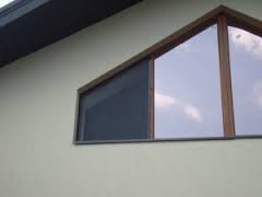 Способы установки москитных сеток на окна и двери ПВХ