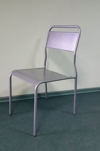 Стулья на металлокаркасе (61 фото): стулья на металлическом каркасе с мягким сиденьем и спинкой, изделия из металла, железная мебель