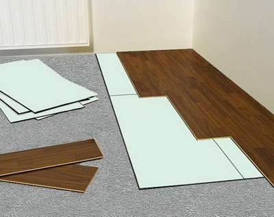 Укладка ламината на бетонный пол: возможные варианты