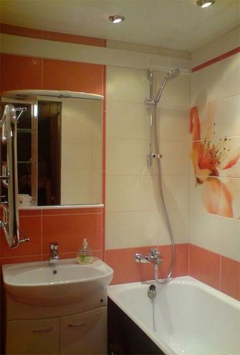 Ванная комната в хрущевке: дизайн и фото ремонта санузла, совмещенный с раковиной и душевой кабиной