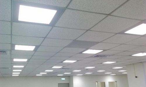 Встраиваемые светодиодные потолочные светильники для потолков Армстронг